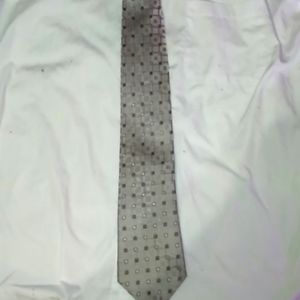 Geoffrey Beene tie